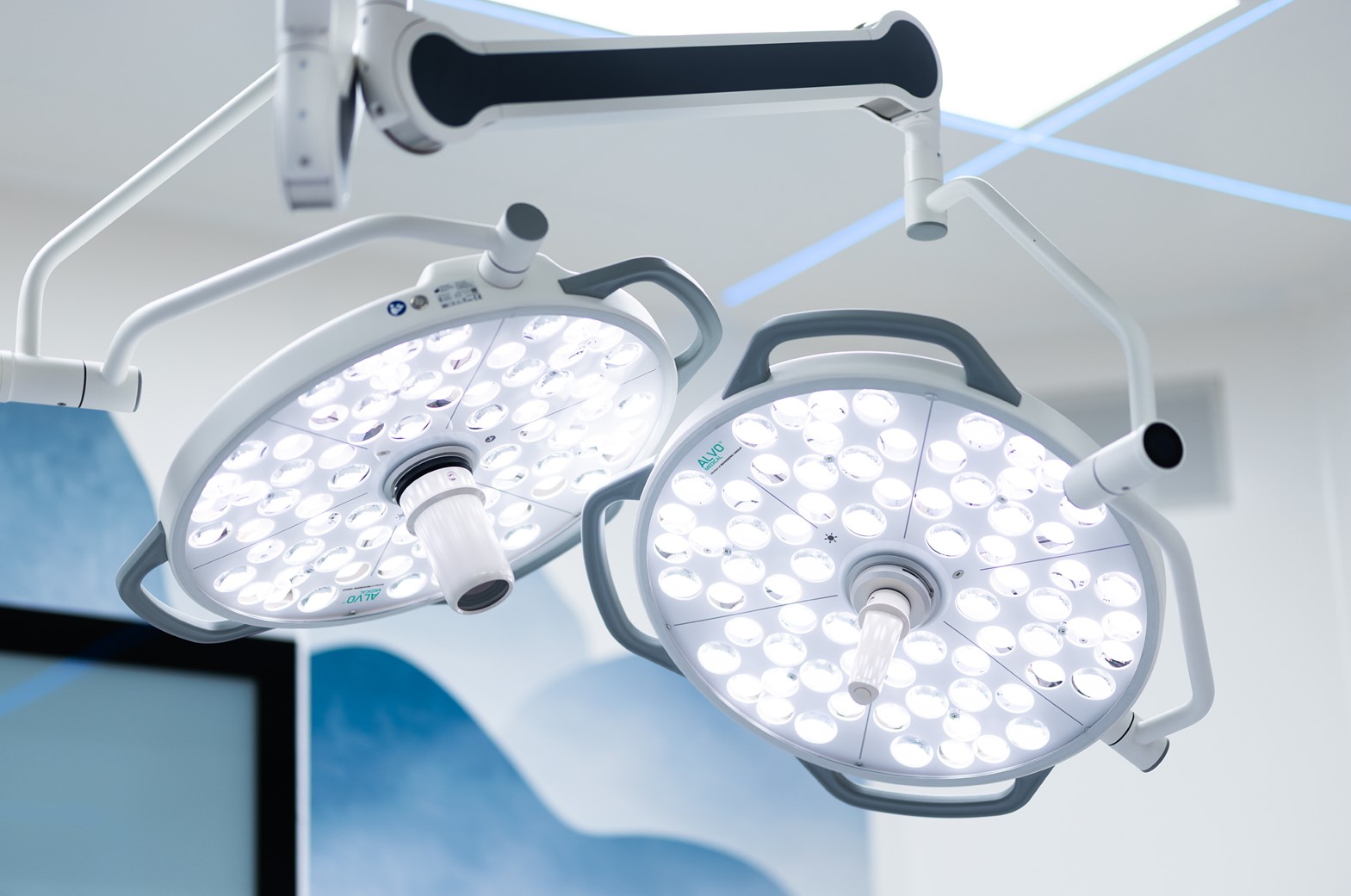Lampy operacyjne pojedyncze ALVO Medical Vela Plus